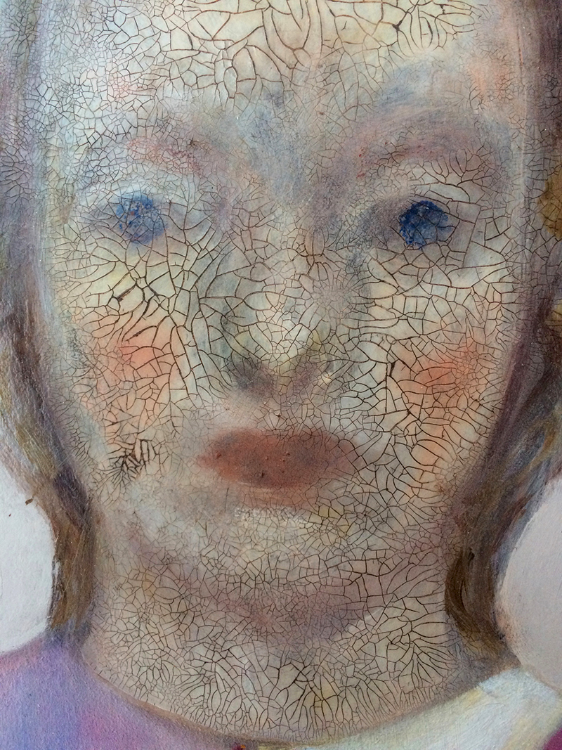 detail, Sara Welponer oil painting on wood, visage craquelé, craquelure
